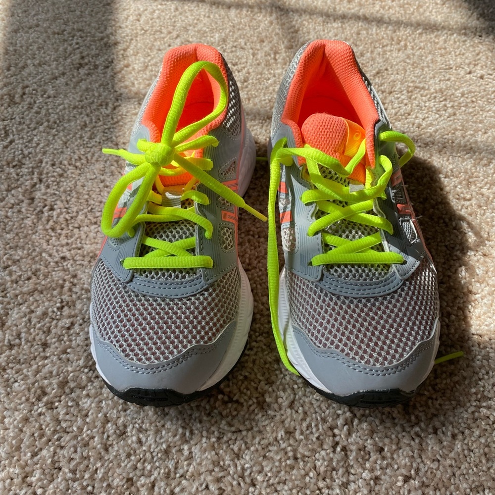 asics shoes